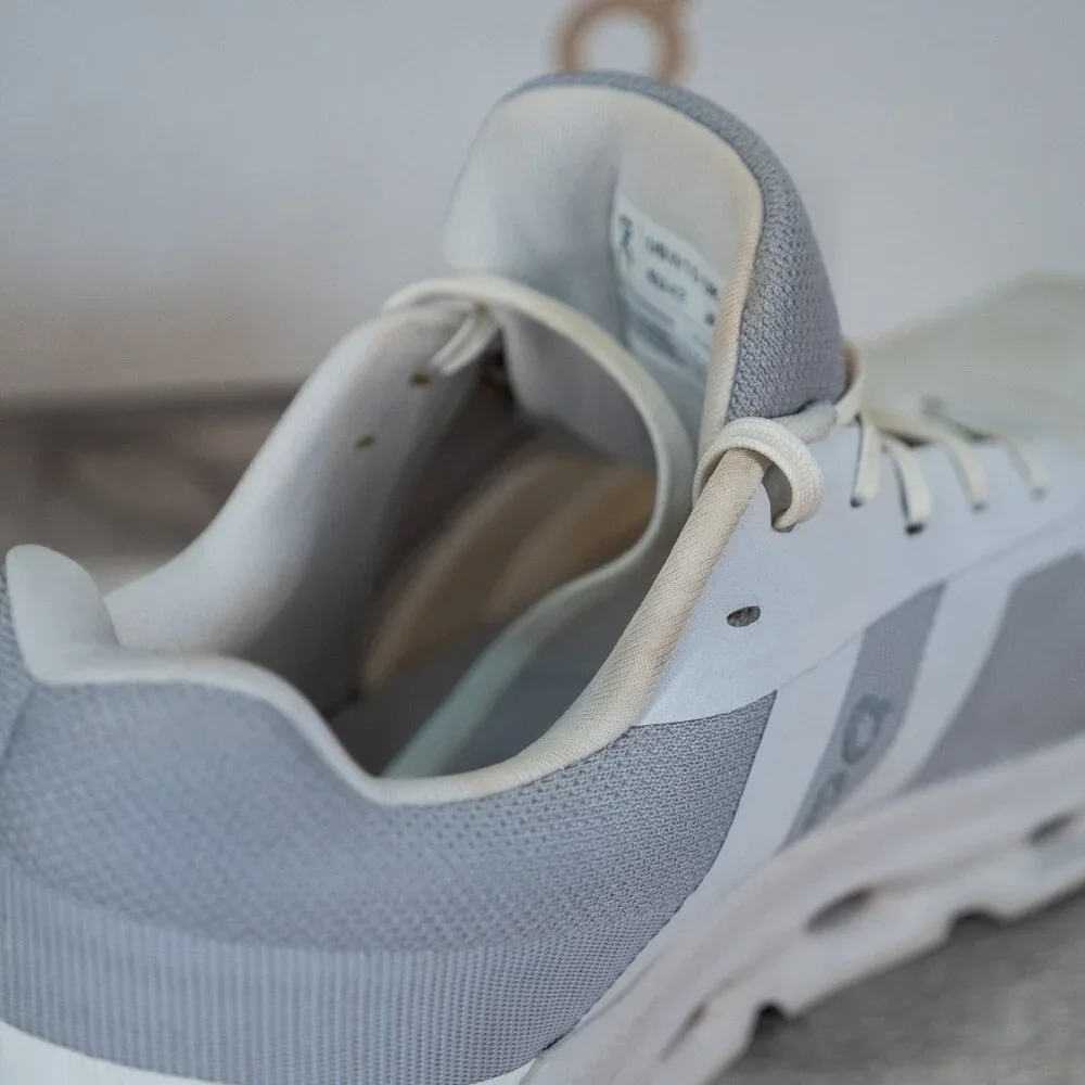 On Cloud Runner Womens running shoe - Picture 10 of 11